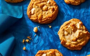 Chocolate chip cookie