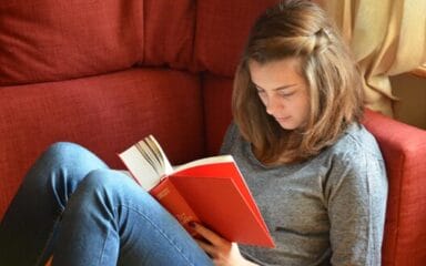 girl reading